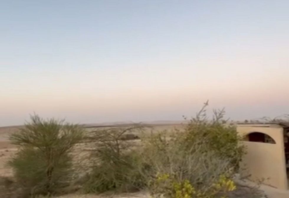 فيديو لطائرة مسيرة محملة بالأسلحة تعبر من سيناء إلى إسرائيل وتحذيرات من "الحدود المفتوحة"