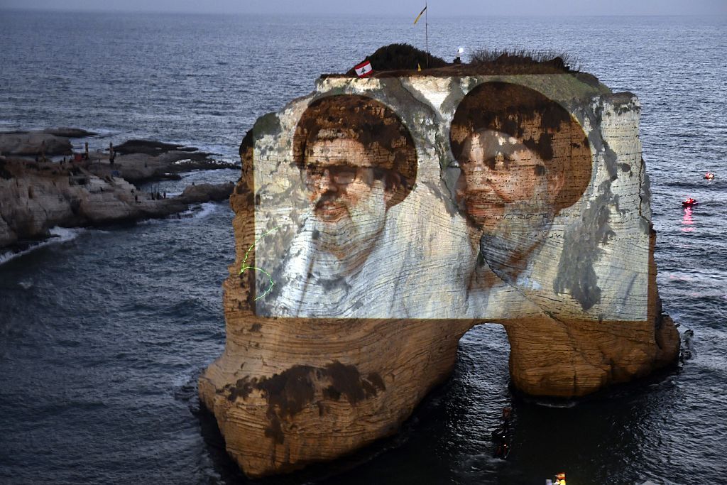 لبنان.. بدء التحقيق في مخالفات ترخيص فعالية الروشة لـ"حزب الله"