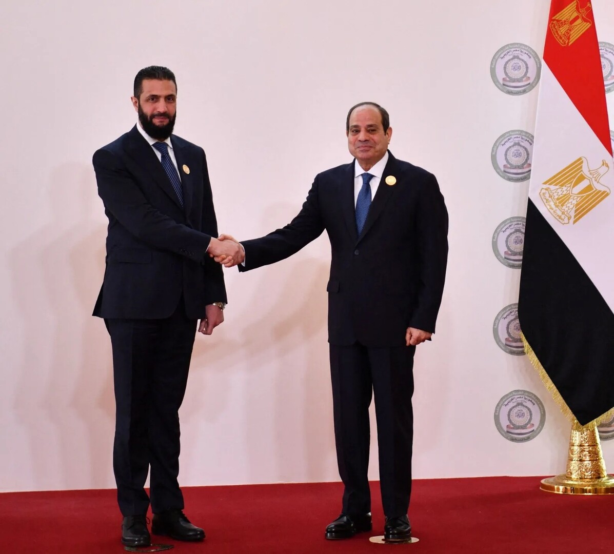خبراء مصريون يعلقون على "مظاهرة الأموي" ورد دمشق وتعليق والد الشرع