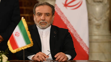  إيران تحدد شرطاً جديداً لزيارة مفتشي الطاقة الذرية لمنشآتها النووية