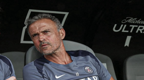 تقارير: إنريكي سيتواجد على مقاعد البدلاء في مباراة لانس

