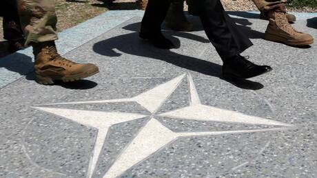 خبير فنلندي: حادثة مسيّرات بولندا قد تكون بوابة زيلينسكي لجر الناتو نحو صراع مع روسيا