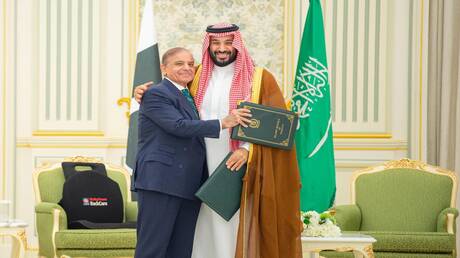 السعودية تشهر سلاحا نوويا لردع اسرائيل - عاجل 