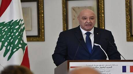 الرئيس اللبناني يطالب بوقف فوري لانتهاكات إسرائيل في الجنوب