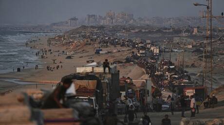 هآرتس: 400 فنان يطالبون بإزالة أعمالهم الموسيقية من إسرائيل احتجاجاً على سياسات تل أبيب 