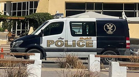  مصري يقتل أطفاله الثلاثة وينتحر 