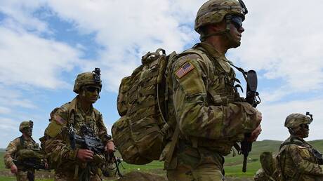 واشنطن تتفاوض مع طالبان لاستعادة قاعدة تبعد ساعة عن المنشآت النووية الصينية