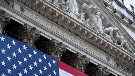 وول ستريت تقود ارتفاعات قياسية في مؤشرات الأسهم العالمية