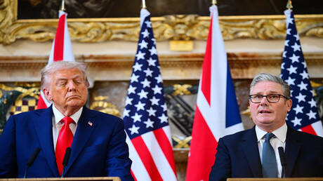 ستارمر: يصف تصريحات ترامب عن تطبيق الشريعة الإسلامية في لندن بـ "الهراء" 