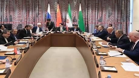  الصين وروسيا وإيران وباكستان ترفض رسمياً التواجد العسكري الأجنبي بأفغانستان