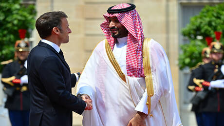 السفير الفرنسي بتل أبيب يكشف عن مفاوضات للتطبيع بين إسرائيل والسعودية