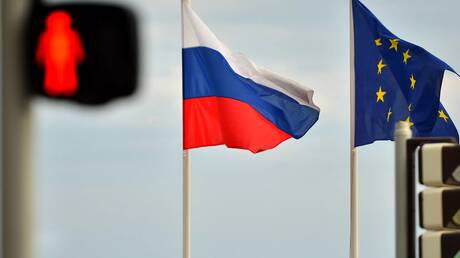 صحفي بريطاني يحذر: مصادرة الأصول الروسية تهدد ثقة العالم باليورو