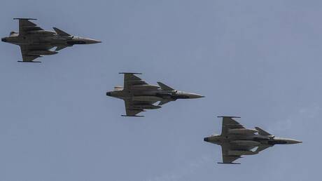 استوكهولم تفنّد أنباء اقتراب تزويد أوكرانيا بطائرات "غريبن"