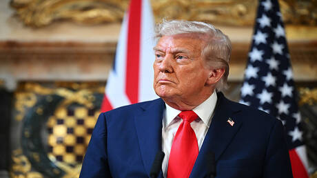 ترامب يعلن: تسوية الوضع في الشرق الأوسط لتفادي تدخل الجيش الأمريكي