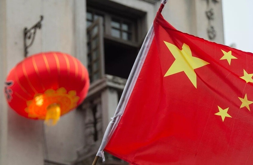 "التنين يحلق" وتوقعات ماسك تشعل السباق.. هل تجاوزت الصين أمريكا اقتصاديا؟