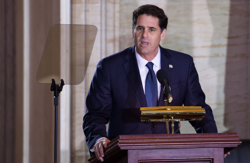 نتنياهو يعلن قرب انتهاء ولاية وزير الشؤون الاستراتيجية رون ديرمر