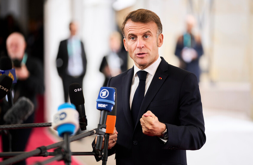 ماكرون لا يستبعد إسقاط طائرات حربية روسية في حال دخولها أجواء أوروبا