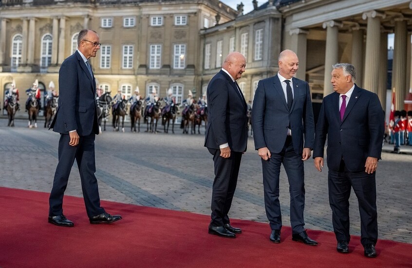 "بلومبرغ": ميرتس هاجم أوربان خلال قمة كوبنهاغن واتهمه بتعطيل المناقشات حول قضايا الأمن في أوروبا