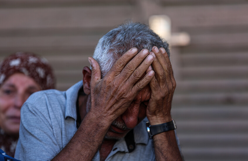 مراسلنا: مقتل 10 فلسطينيين بقصف تكية طعام خيرية في مواصي خان يونس