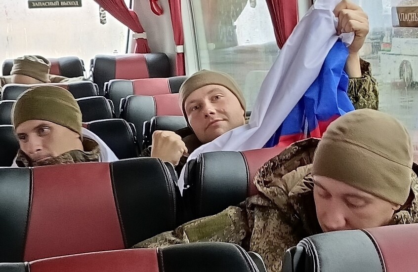 روسيا تبادل أوكرانيا 185 أسيرا مقابل 185 (فيديو)