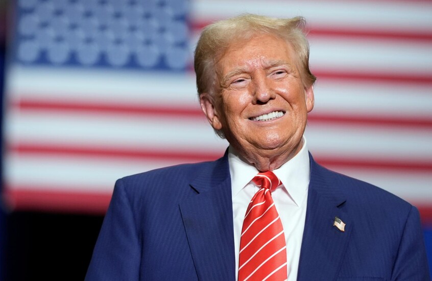 "واو! يا له من شرف".. ترامب يعلق على استطلاع قبول الناخبين ذوي البشرة السمراء له