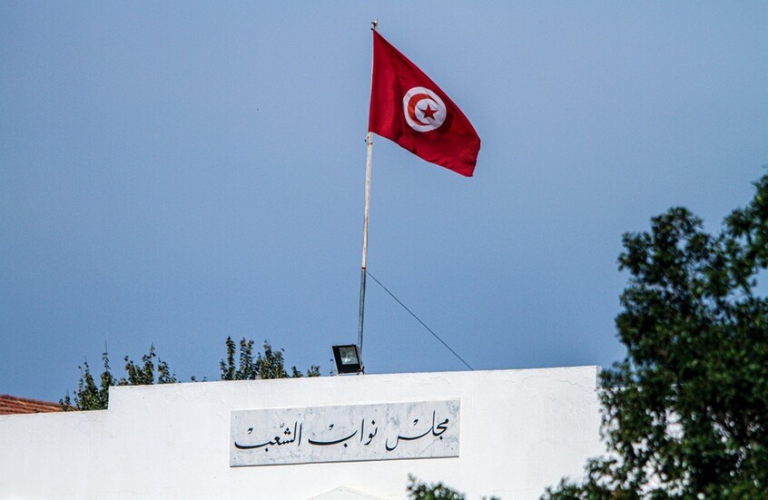 تونس.. عاطلون طالت بطالتهم ينتظرون تمرير قانون ينصفهم في البرلمان