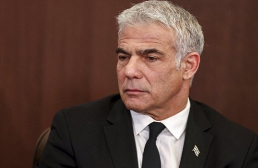 لابيد: على إسرائيل الانضمام إلى النقاشات بقيادة ترامب وإتمام الصفقة