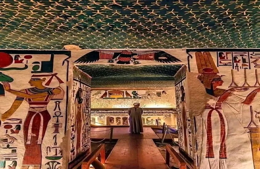 مصر تفتتح مقبرة فرعونية بعد 226 عاما على اكتشافها (صور)