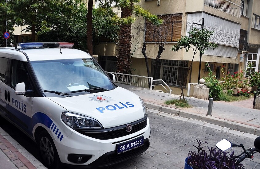 صحيفة: اعتقال مراهقين في مدينة إسطنبول التركية على اتصال مع "داعش" خططا لشن هجمات إرهابية