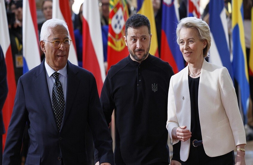 صحيفة: الاتحاد الأوروبي غير مهتم بحل سلمي للأزمة الأوكرانية