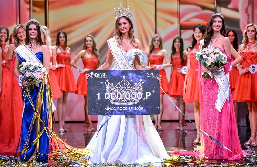 فيديو.. حسناء مقاطعة موسكو تفوز بمسابقة ملكة جمال روسيا 2025