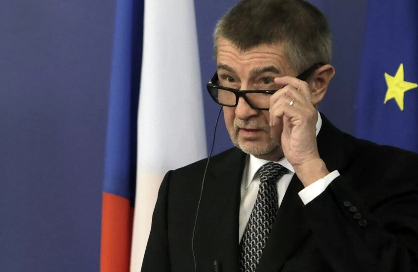 سياسي تشيكي بعد فوزه في الانتخابات البرلمانية: مبادرة الذخيرة الخاصة بأوكرانيا تحتاج إلى الشفافية