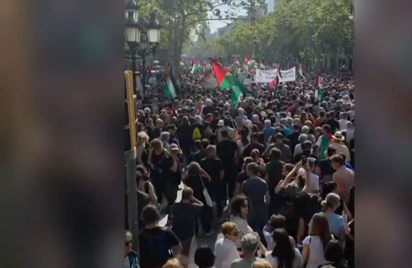 إسبانيا.. تظاهرة حاشدة في برشلونة دعما لقطاع غزة