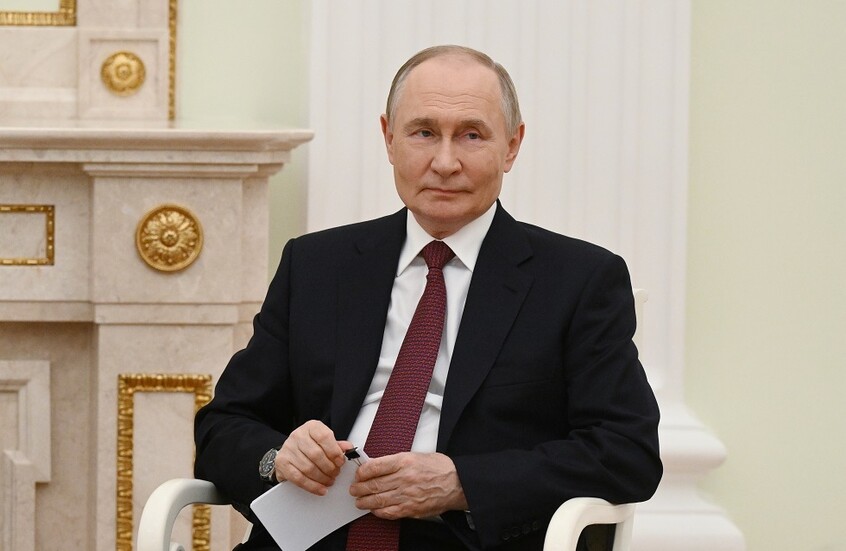 بوتين يستذكر معلمه في الأدب