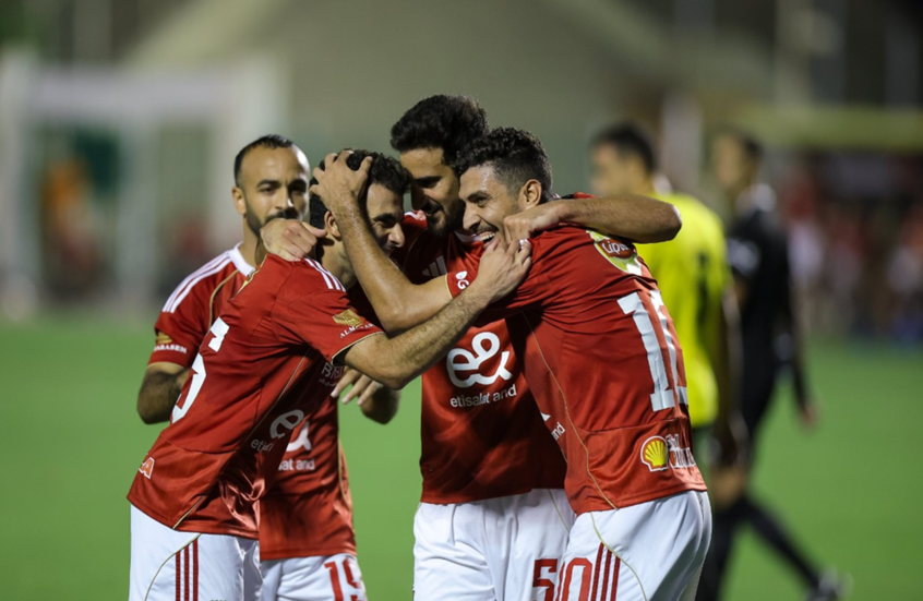 الأهلي يواصل سلسلة انتصاراته ويتساوى مع الزمالك في قمة الدوري المصري (فيديو)