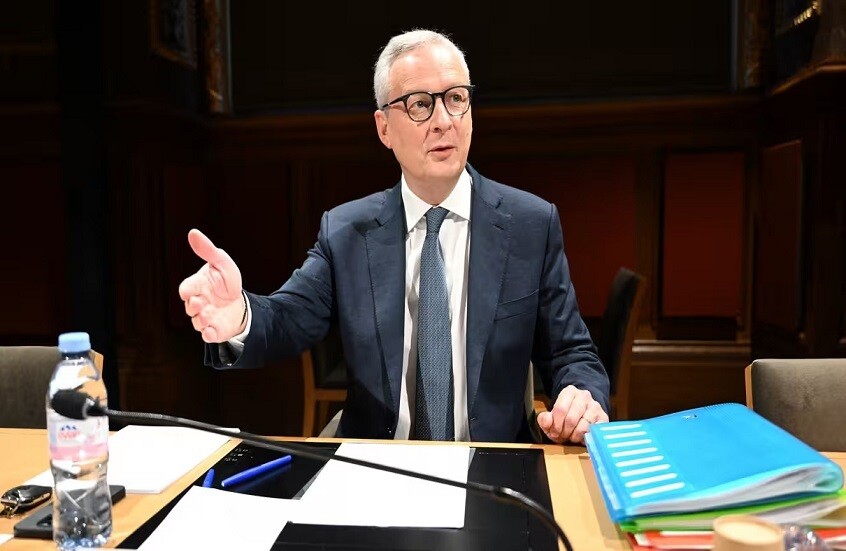 ليكورنو يفاجئ الحكومة الفرنسية الجديدة بتعيين برونو لومير وزيرا للدفاع