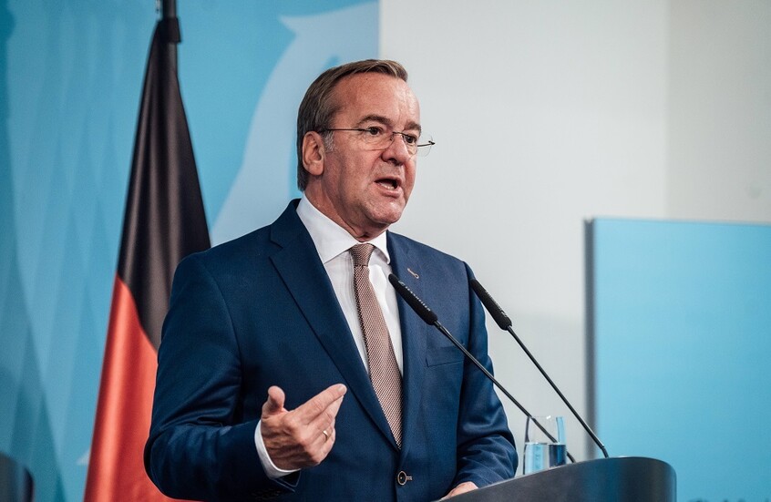 بيستوريوس: بوتين يعرف "غرائز الألمان"