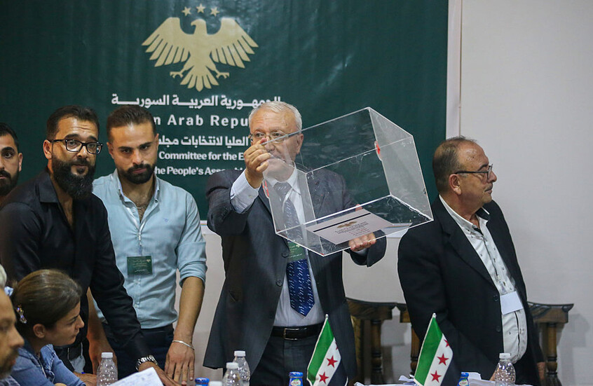 "فصل جديد".. فيديوهات من الشارع السوري مع اختتام أول انتخابات تشريعية بعد سقوط الأسد (فيديوهات)