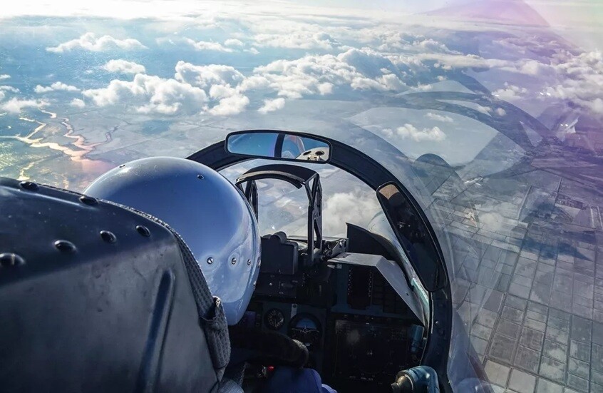 حين اقتربنا "التفت إلينا بنظرة خاطفة ومات أمام أعيننا"!