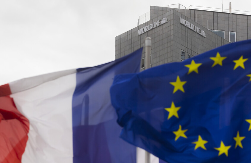 هبوط الأسهم الفرنسية بعد استقالة رئيس الوزراء الجديد لوكورنو