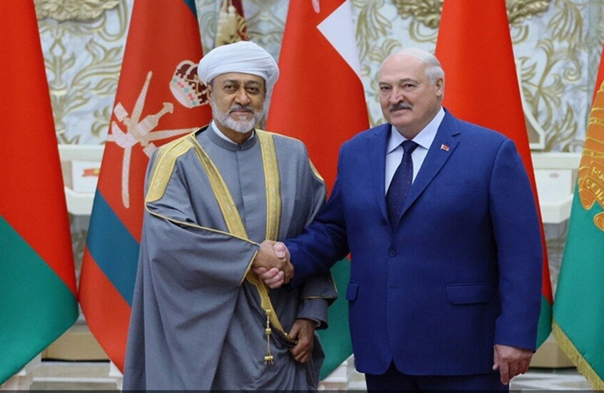 سلطنة عمان وبيلاروس توقعان عدة اتفاقيات تعاون في مجالات مختلفة