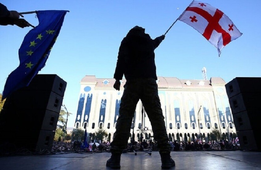 الداخلية الجورجية تفيد باعتقال 13 شخصا يوم 4 أكتوبر بتهمة محاولة الانقلاب