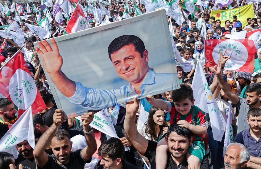 تركيا.. أنباء عن قرب الإفراج عن دميرتاش