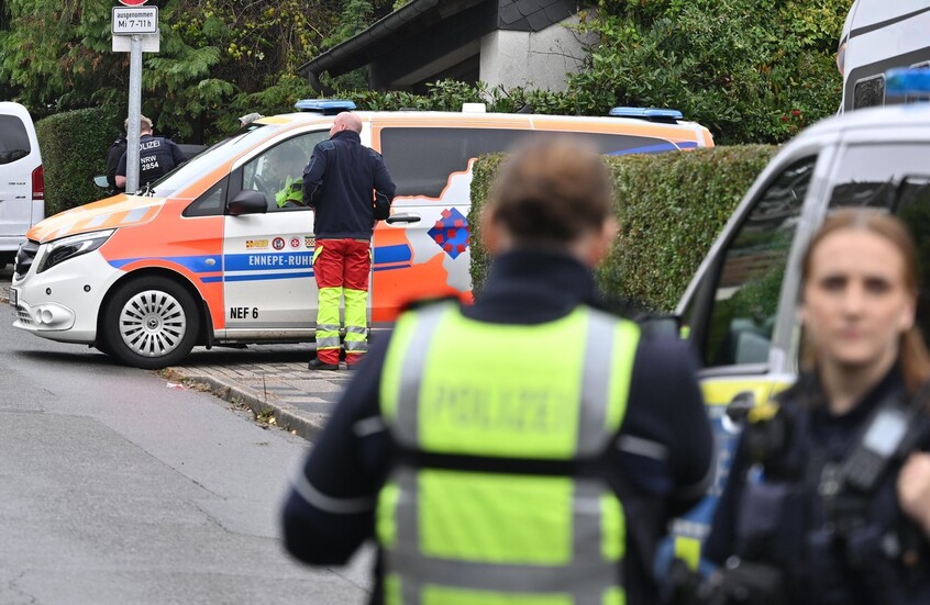 الأمن الألماني: رئيسة بلدية تتعرض لطعنات خطيرة داخل منزلها