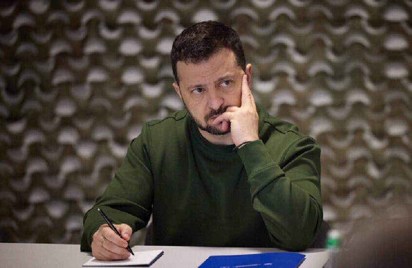 نائبة أمريكية: زيلينسكي يحول شهريا 50 مليون دولار إلى بنك في دولة عربية