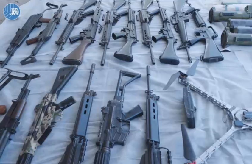 تزعم أن إيران أرسلتها.. إسرائيل تعلن إحباط تهريب شحنة أسلحة كبيرة في الضفة الغربية (صورة + فيديو)