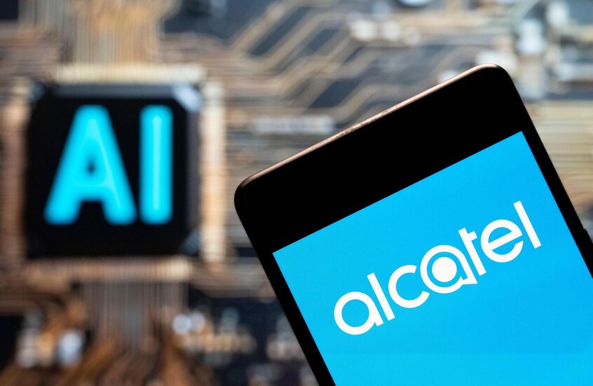 Alcatel تعود بقوة لعالم الهواتف
