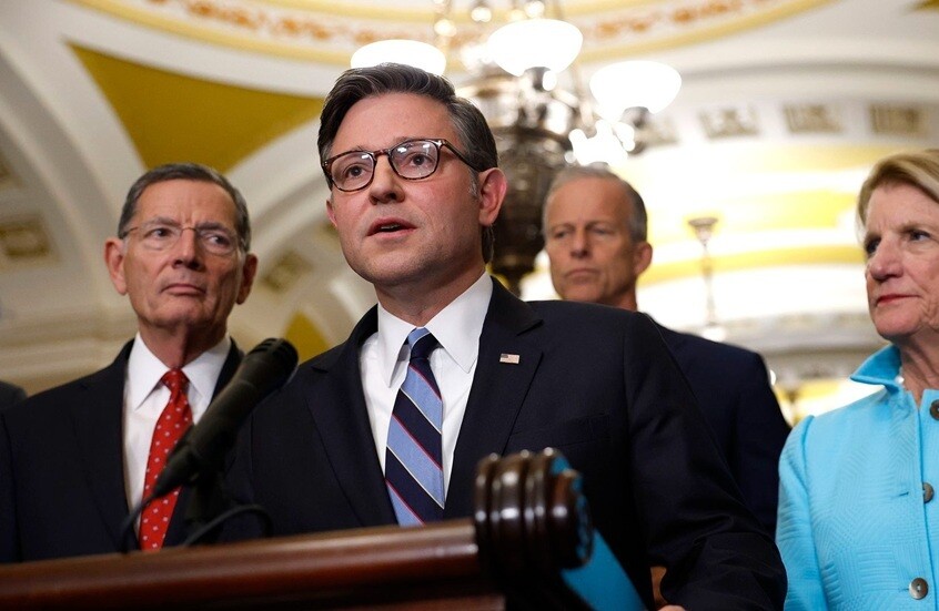 مجلس النواب الأمريكي يستبعد تمرير تشريع لضمان رواتب العسكريين خلال الإغلاق الحكومي