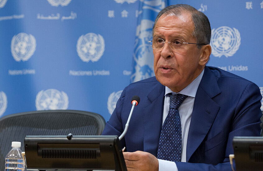 لافروف: إيران مهتمة باستئناف المفاوضات الكاملة حول برنامجها النووي