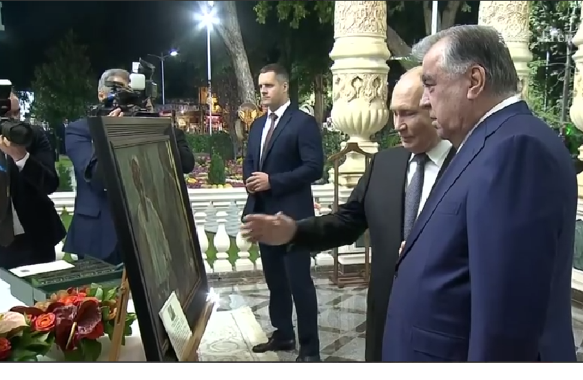 ما هي الوجهة الأولى لبوتين في طاجيكستان؟ (فيديوهات)